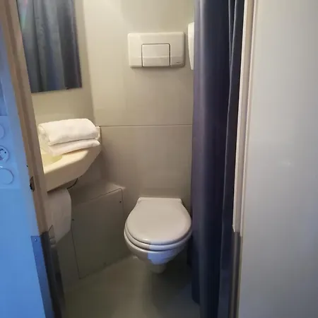 Premiere Classe Vichy - Sur Allier 2*