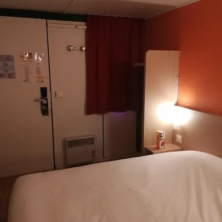 Premiere Classe Vichy - Sur Allier Ξενοδοχείο 2*