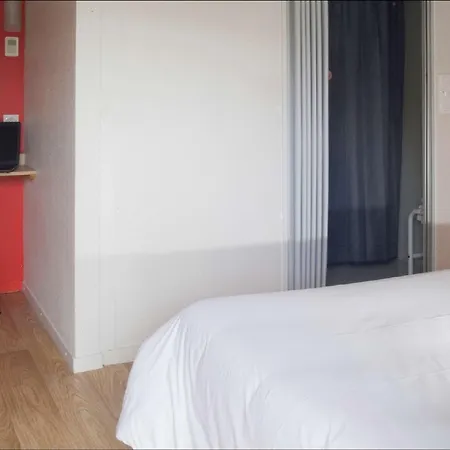 Hotell Premiere Classe Vichy - Sur Allier 2*