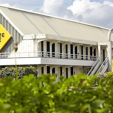 Hotell Premiere Classe Vichy - Sur Allier 2*