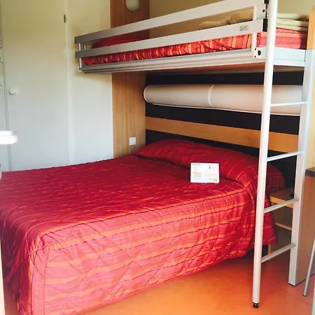 Premiere Classe Vichy - Sur Allier