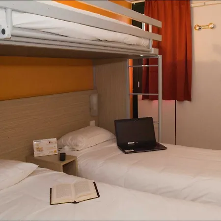 Hotell Premiere Classe Vichy - Sur Allier Bellerive-sur-Allier