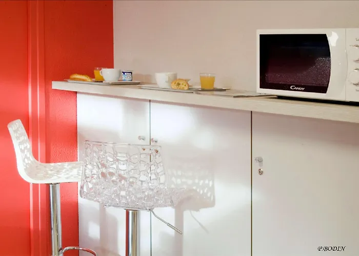 Premiere Classe Vichy - Sur Allier Hotel 2*