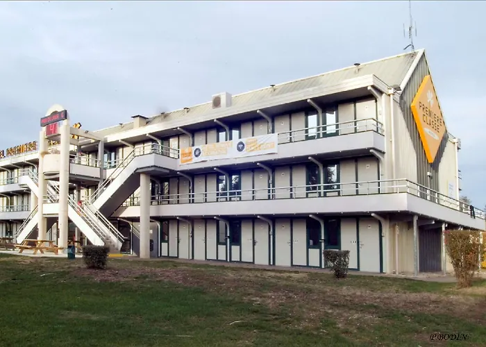 Hotel Premiere Classe Vichy - Sur Allier 2*