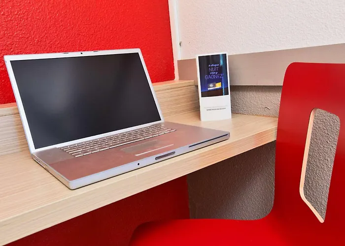 Premiere Classe Vichy - Sur Allier 2*