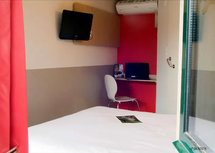 Premiere Classe Vichy - Sur Allier 2*